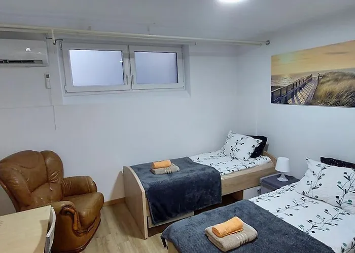 Jo-Ma Apartma Povsetova