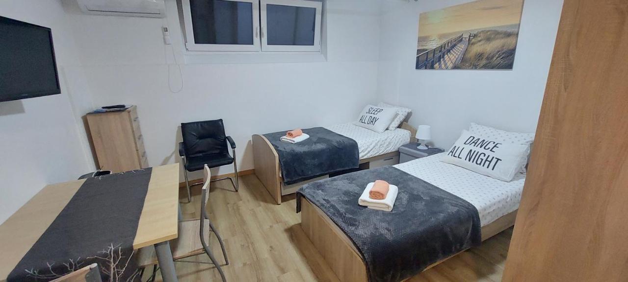 Jo-ma Apartma Povsetova Apartment